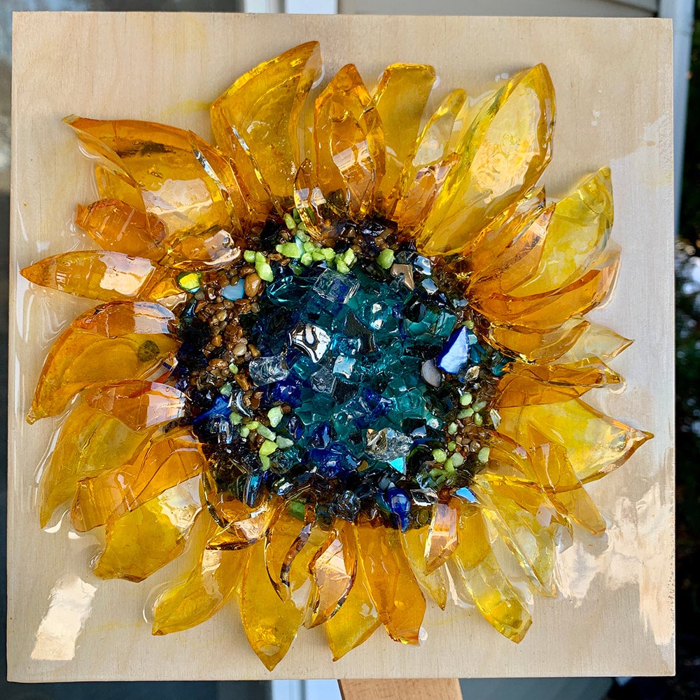 Sarah Glass and Resin Sunflower | Agnes Friedlander Art Studio display picture 3